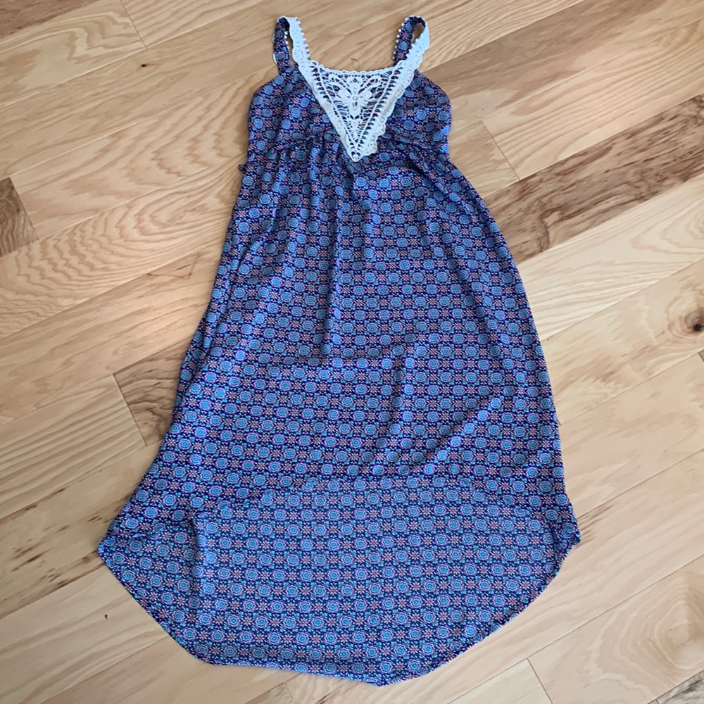 pretty blue dress with pretty pattern for girls